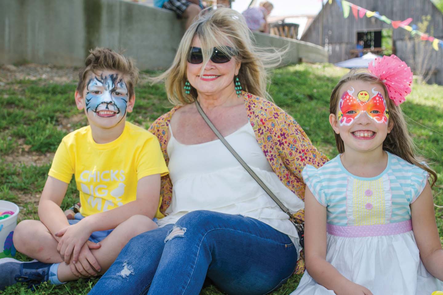 mom and children with face paint chattanooga
