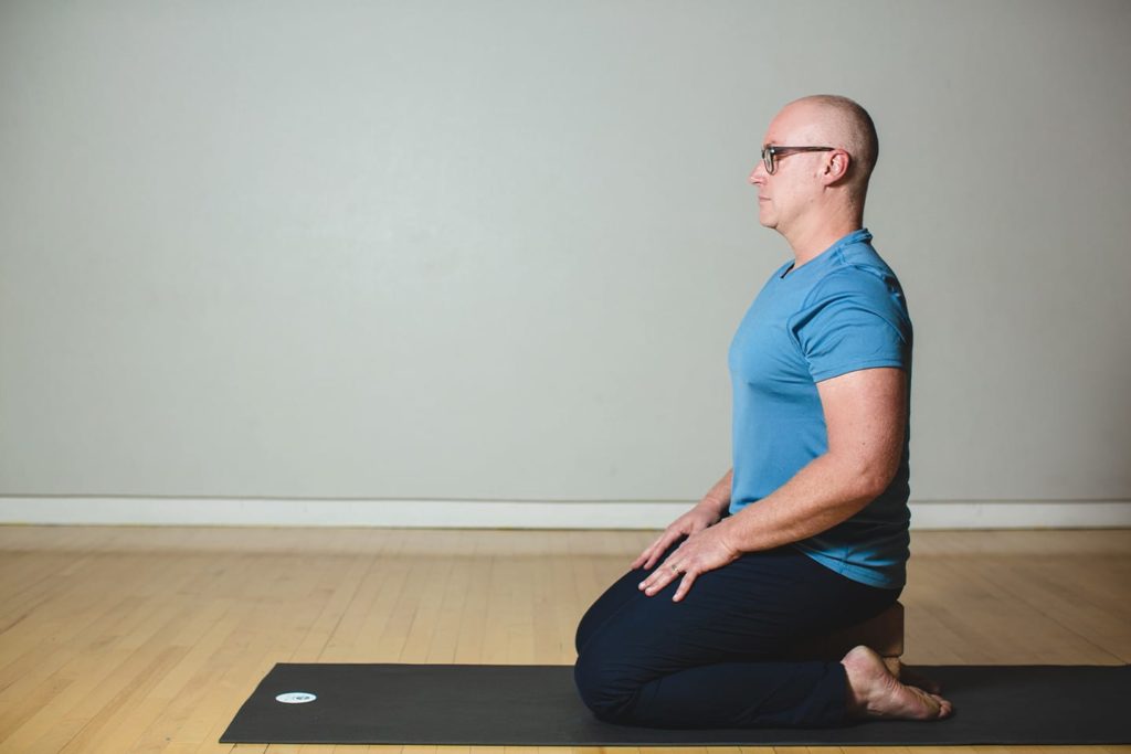 Jonathan ellis chattanooga yoga teacher in tall sit