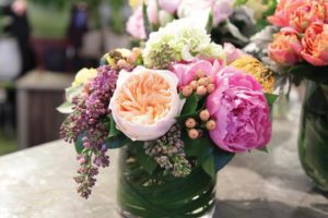 Fox and fern botanical styling mother's day gift guide flowers chattanooga