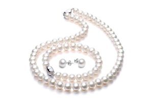 pearl necklace bracelet and earrings rone regency mother's day gift guide chattanooga
