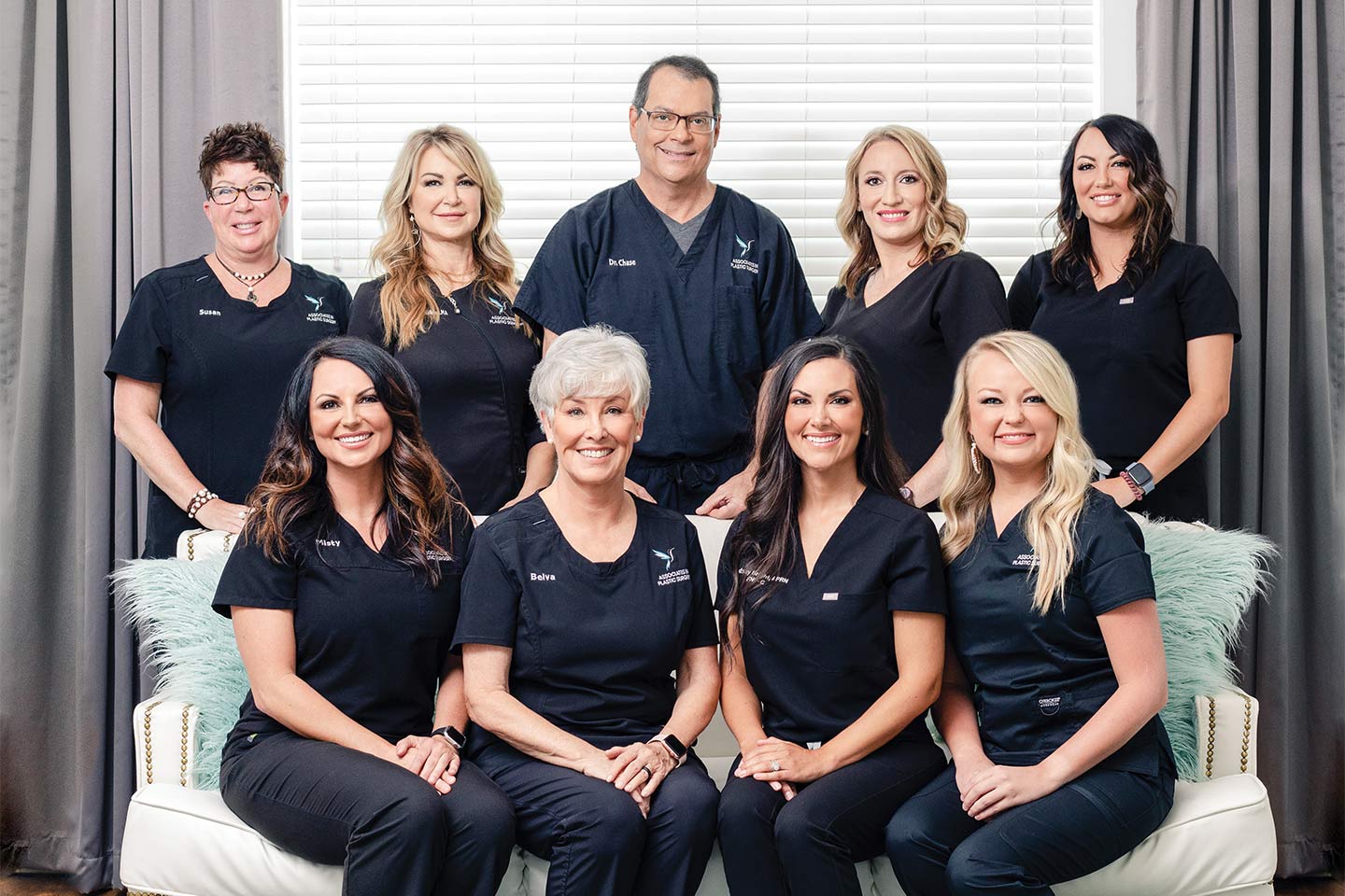 associates in plastic surgery team of employees