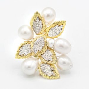 Diamond and pearl broach from brody jewelers