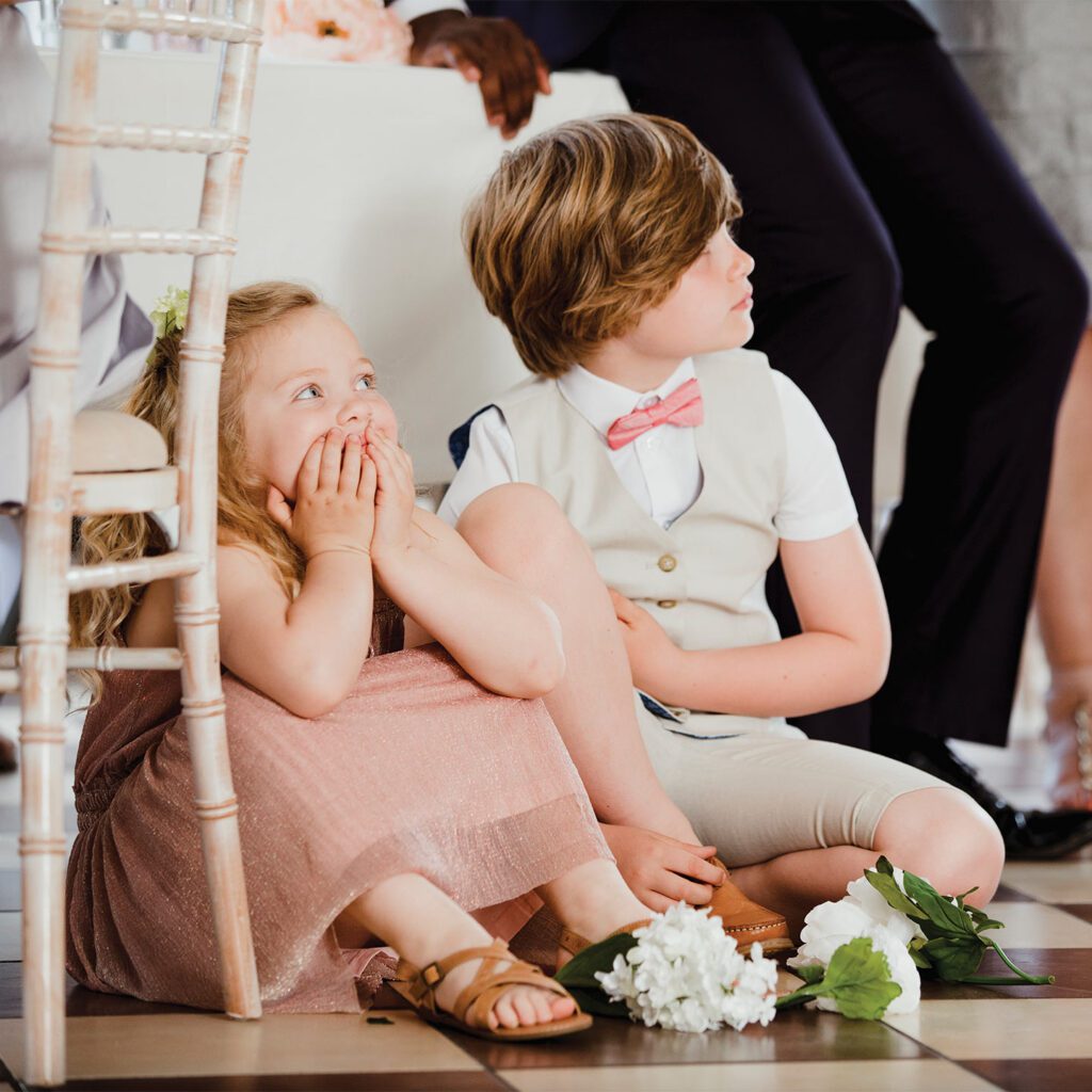 Two kids in wedding