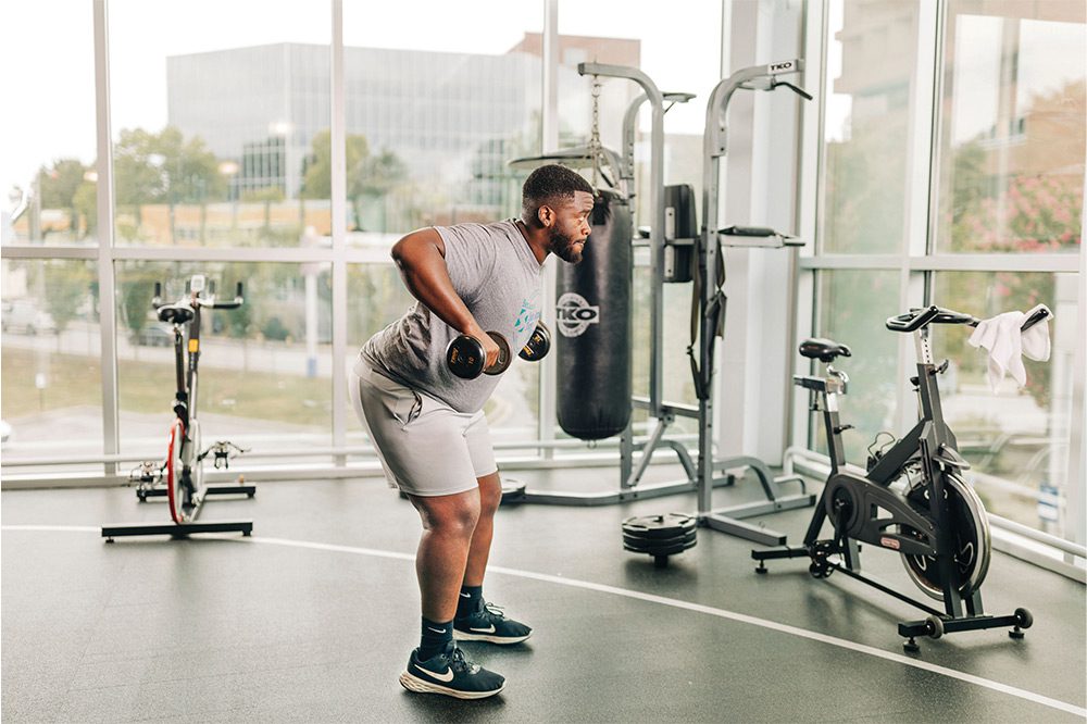 Alternating Pronated Dumbbell Row