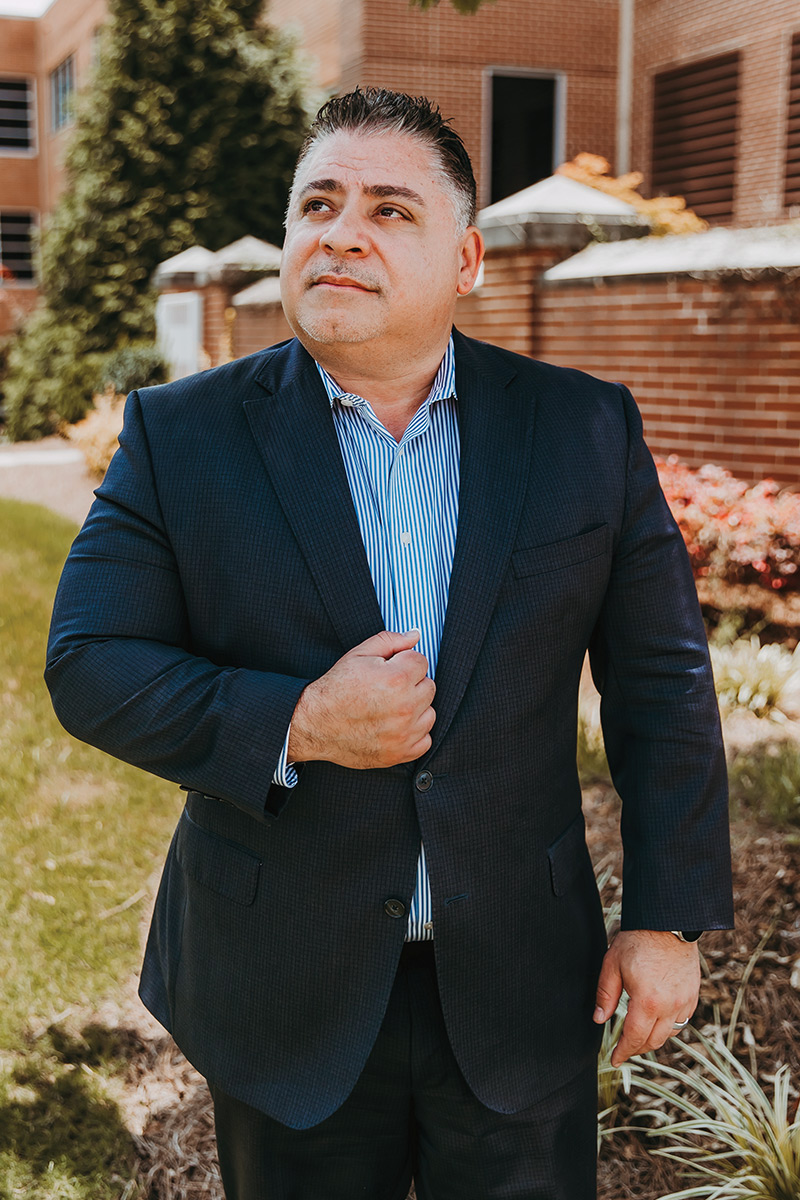 Ricardo Perez, DO, JD, FACOI