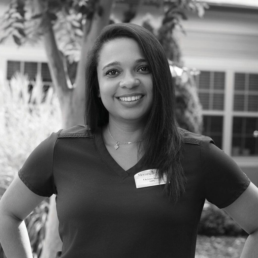 Christen Russell, Rn
